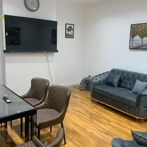 Apartment 2 Bedroom, Barking (Greater London)